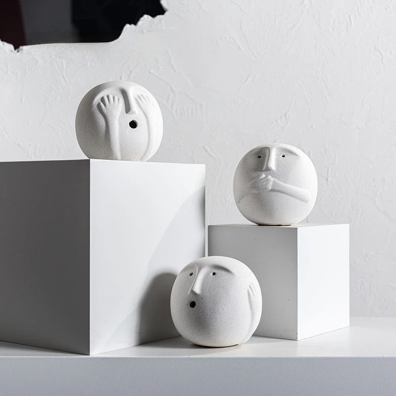 Minimalist Emotional Faces Decor