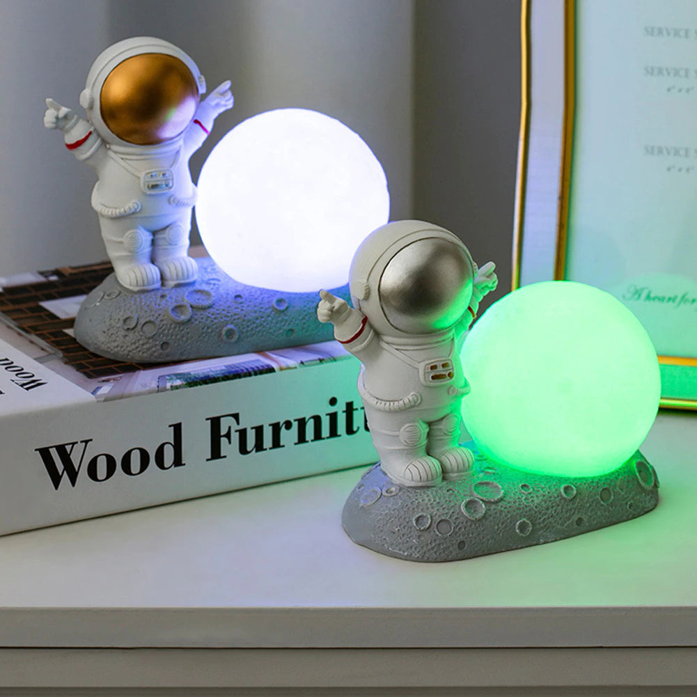 Astronaut Night Light