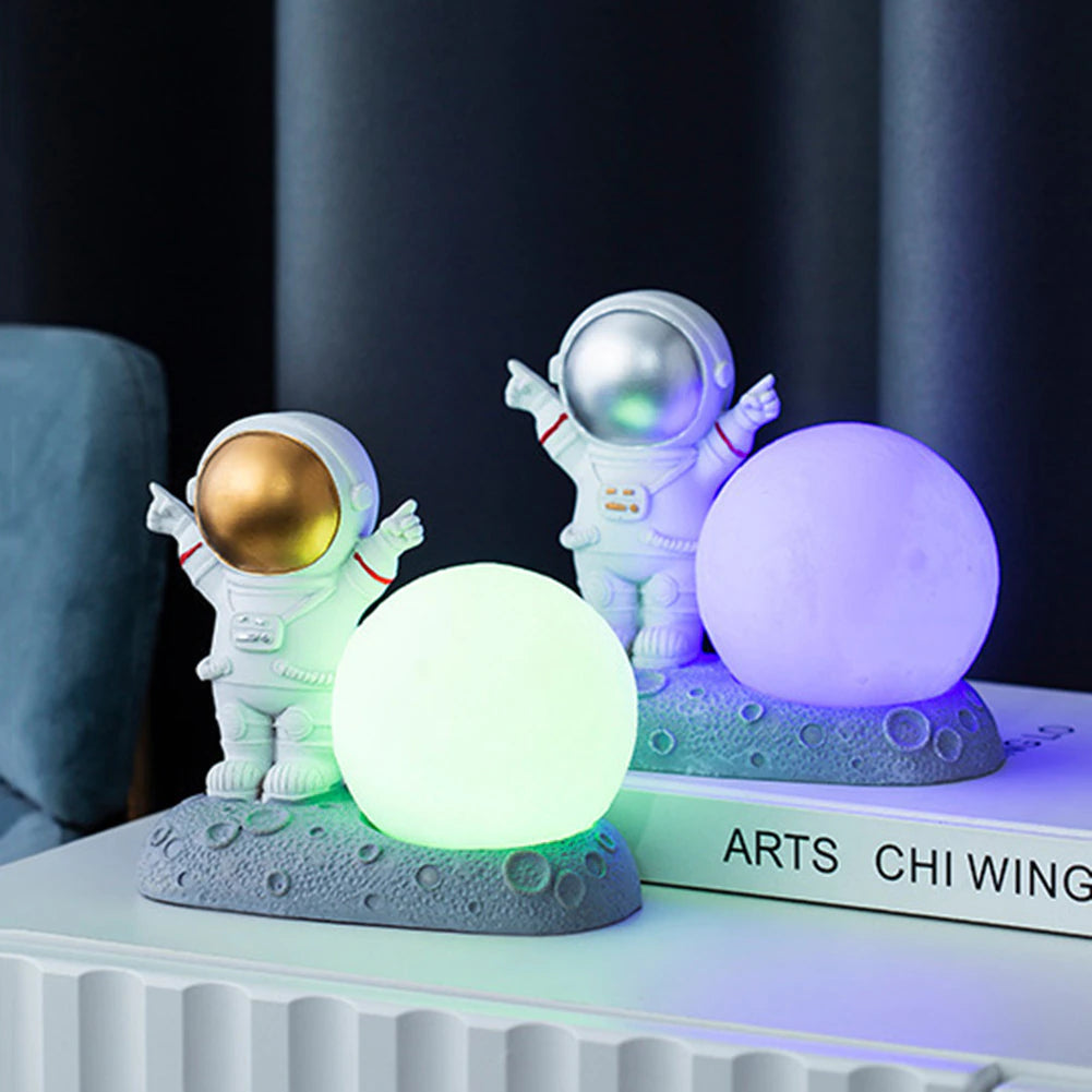 Astronaut Night Light