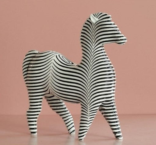 Nordic Black and White Animal Decorative Figurines