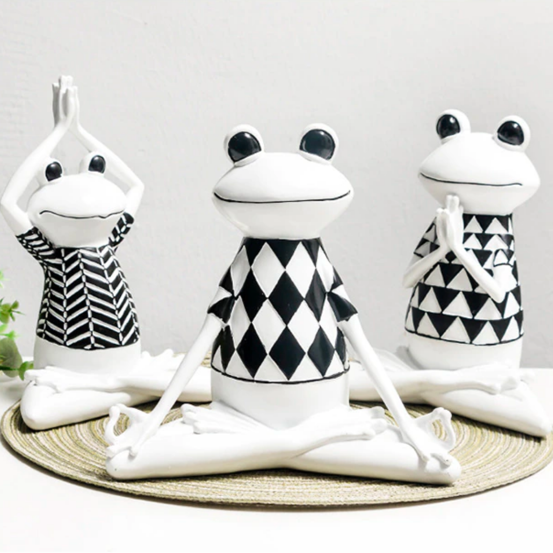 Yoga Frog Decorative Figurines