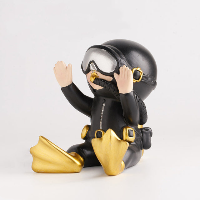 Miniature Scuba Diver Figurine - Ikorii