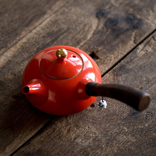 Ceramic Side Handle Teapot - Ikorii